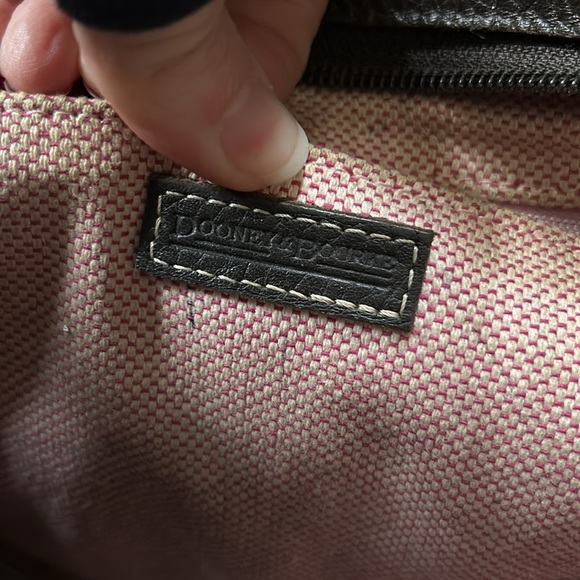 Vintage Dooney & Bourke Brown Pebbled Leather Round Logo Small Hobo Bag - Picture 8 of 12